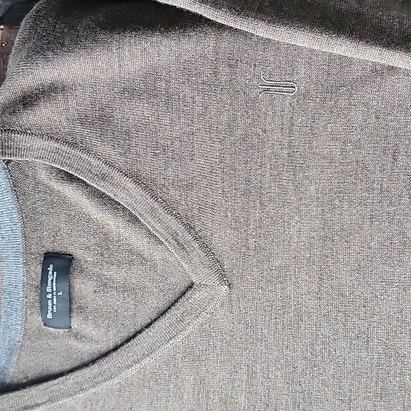 Bruun & Stengade V-Neck Sweater - Picture 3 of 3